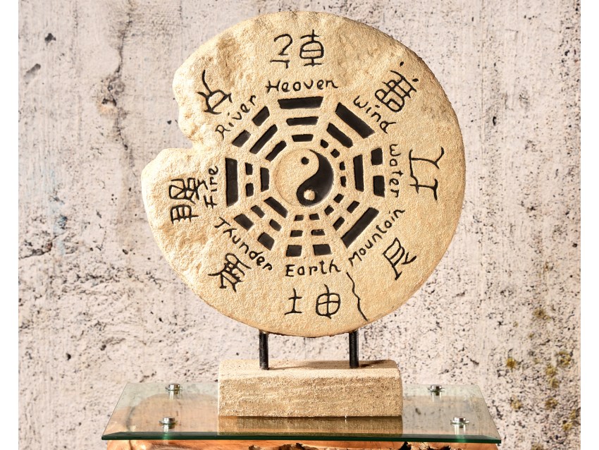 MERAPI II Feng Shui Skulptur auf Sockel - Ying Yang Elements | FLAIR COLLECTION