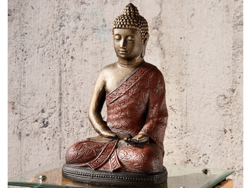 GOSALA sitzender Buddha mit rotem Umhang - Antique Gold | FLAIR COLLECTION