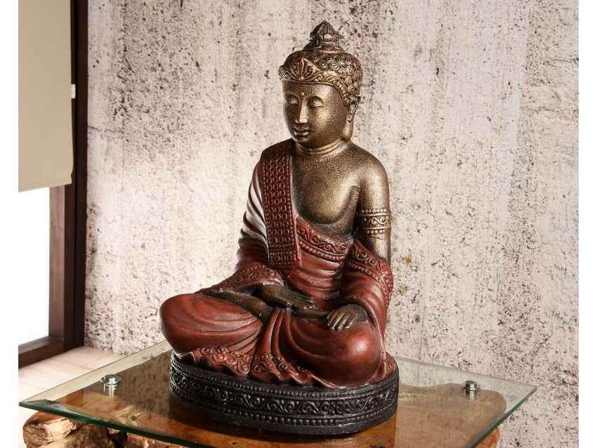 SANJAYA Buddha mit rotem Umhang - Antique Gold | FLAIR COLLECTION