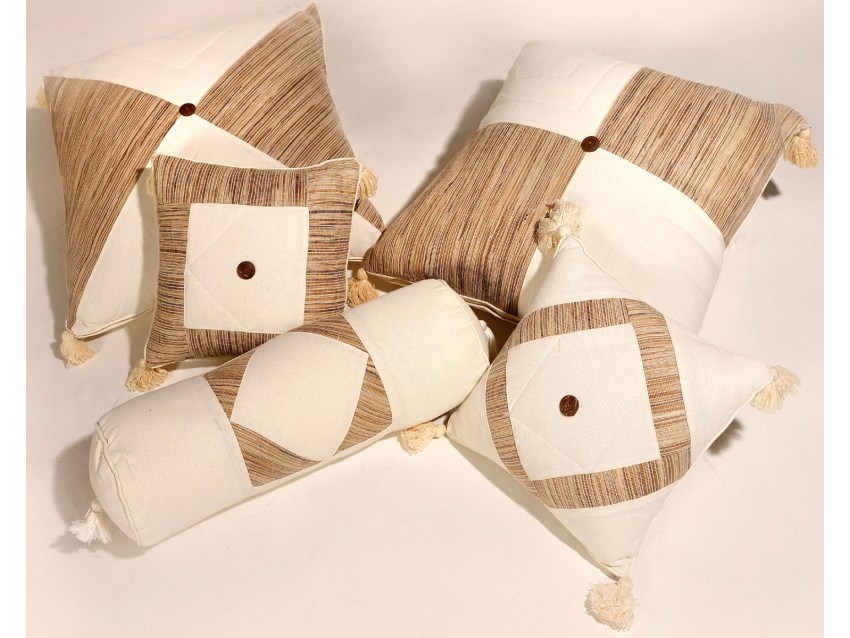 GAJAH Kissenbezug - Kissenhülle mit Reisverschluß - Größe 70x70 cm - Variante D